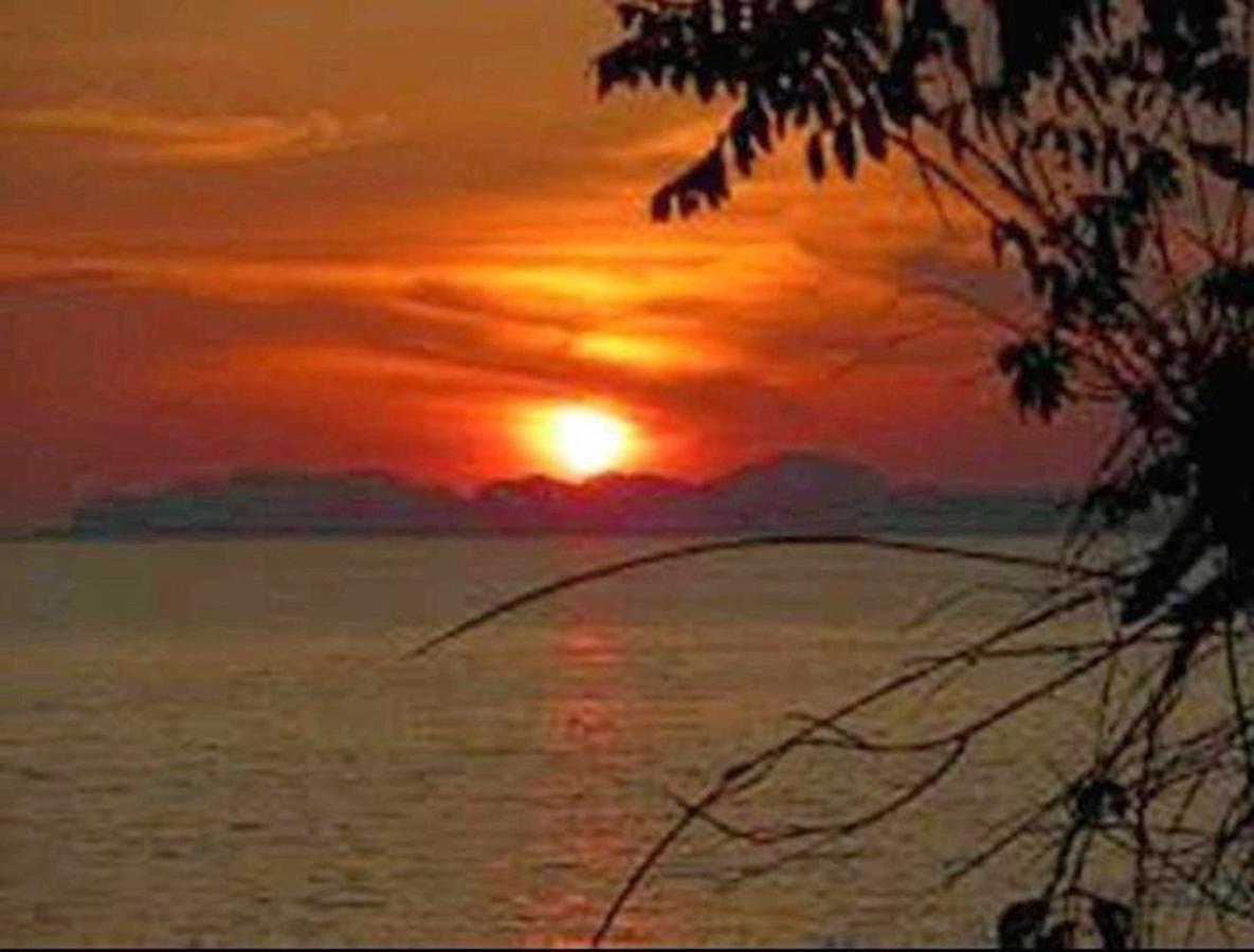 Koh Jum Aosi Beach View Exteriér fotografie